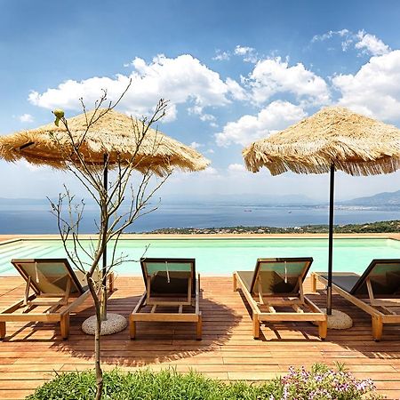Euphoria Suites Avía Екстериор снимка