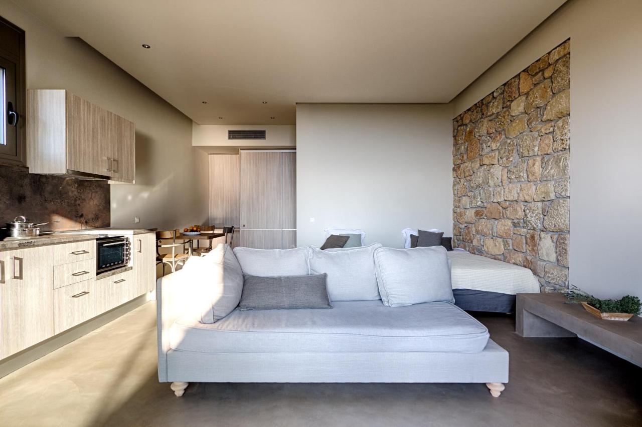 Euphoria Suites Avía Екстериор снимка