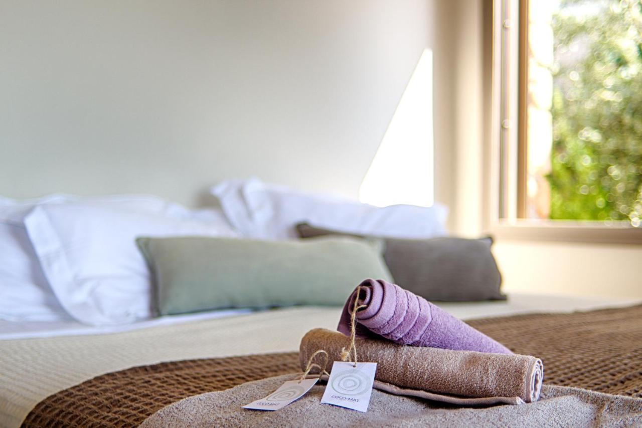 Euphoria Suites Avía Екстериор снимка