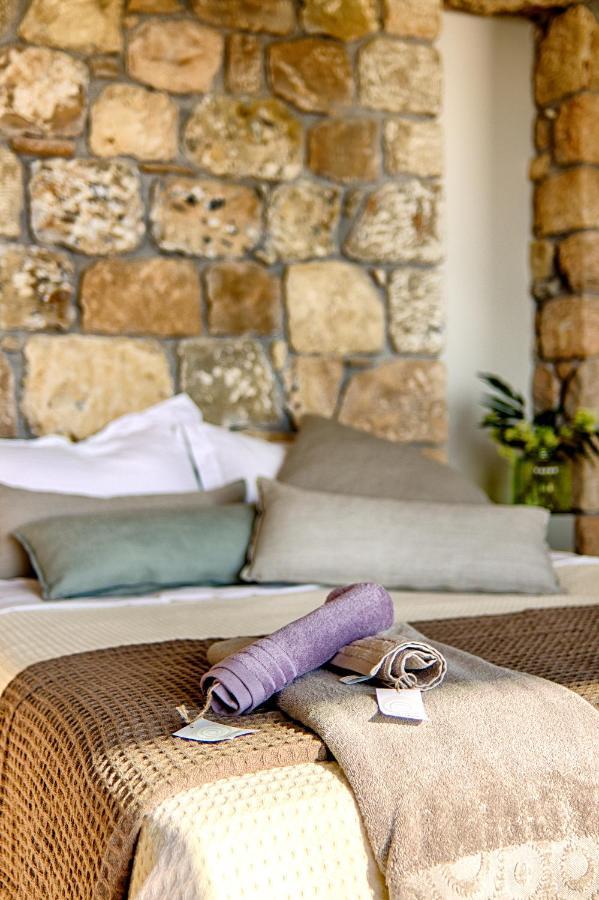 Euphoria Suites Avía Екстериор снимка